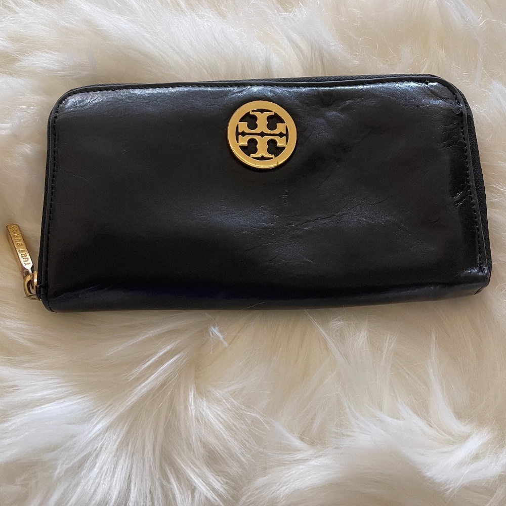 Tory Burch Wallet